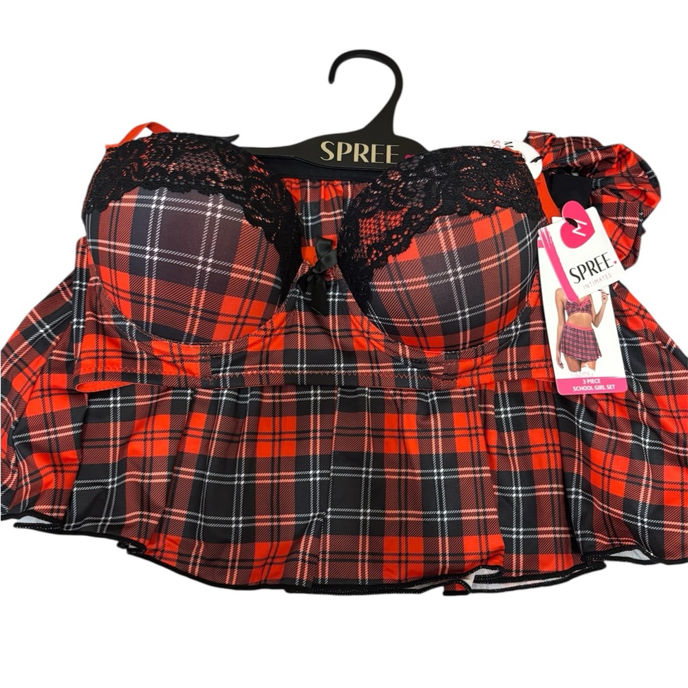 Set - Picture 2 of 7